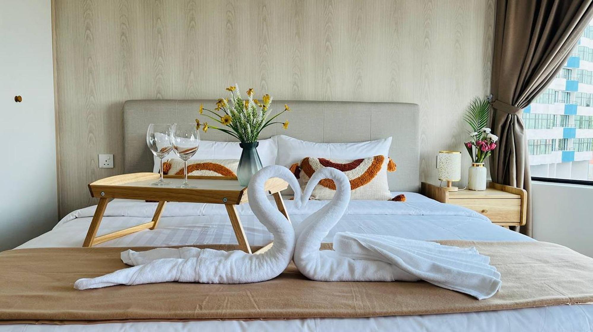 Mutiara Melaka Beach Resort By Glex Tangga Batu Bagian luar foto