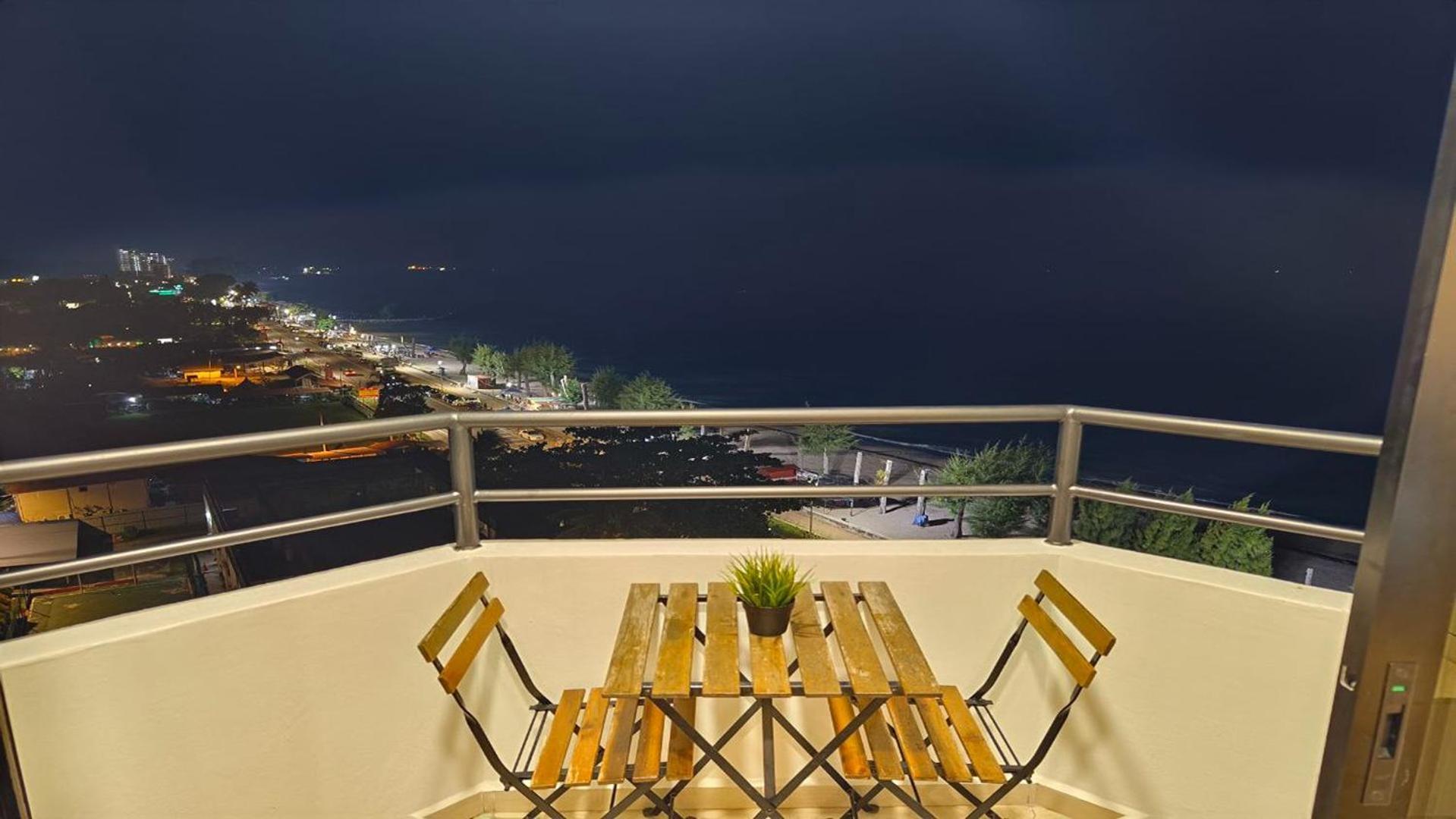 Mutiara Melaka Beach Resort By Glex Tangga Batu Bagian luar foto